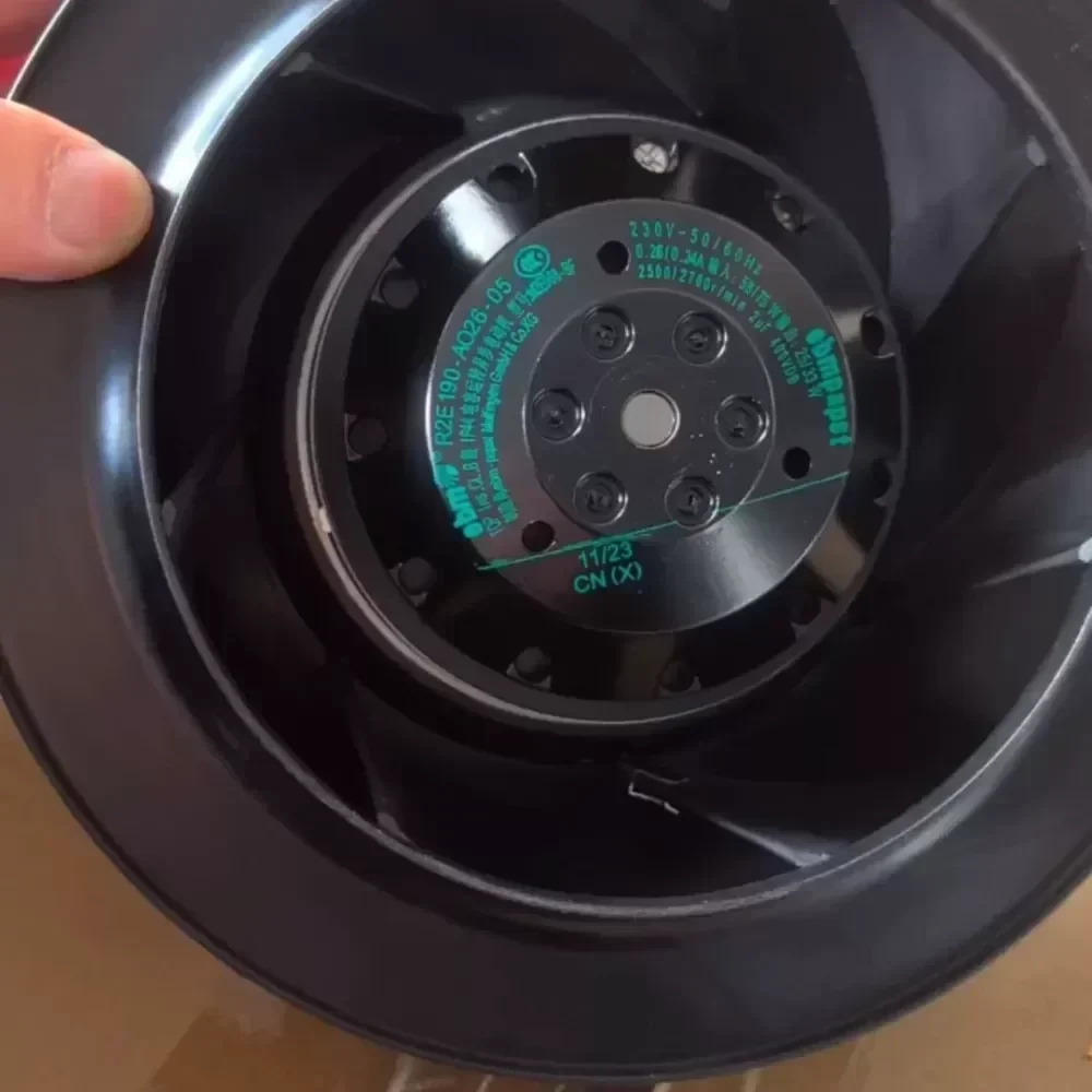 New German ebmpapst R2E190-A026-05 fan