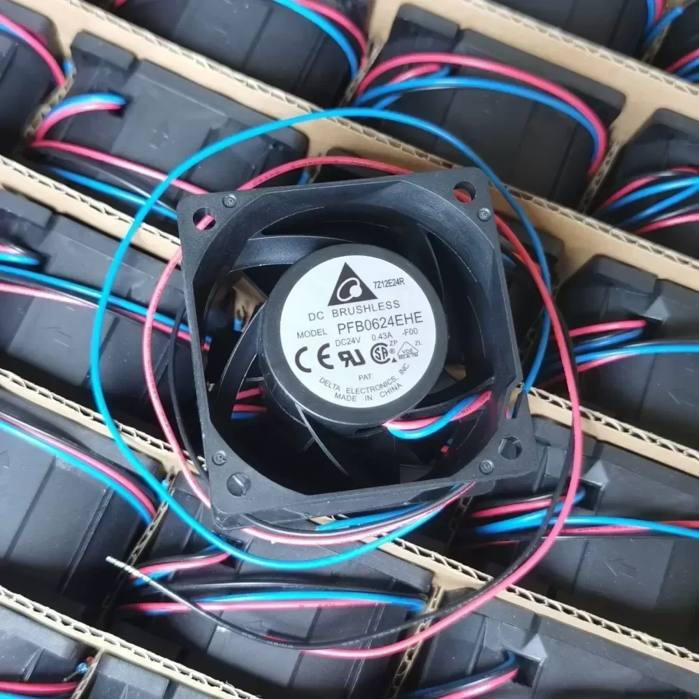 PFB0624EHE-F00 Delta 6038/24V three-wire fan