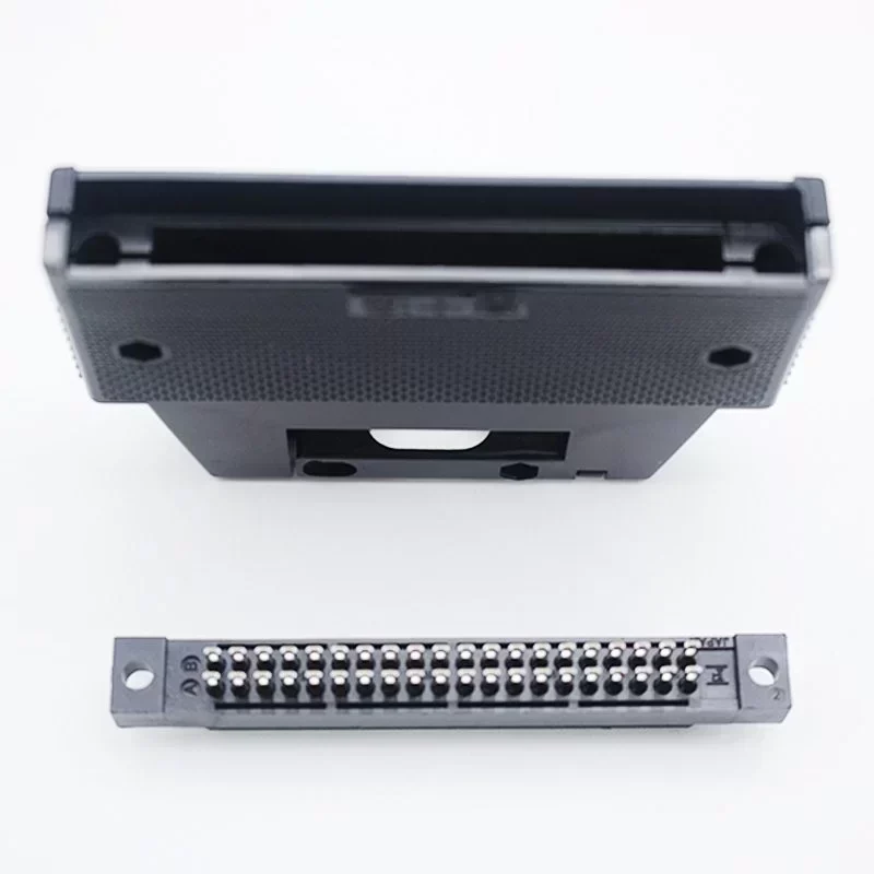 Mitsubishi 32Pin Connector A6CON1/2/3 32 Point Connector