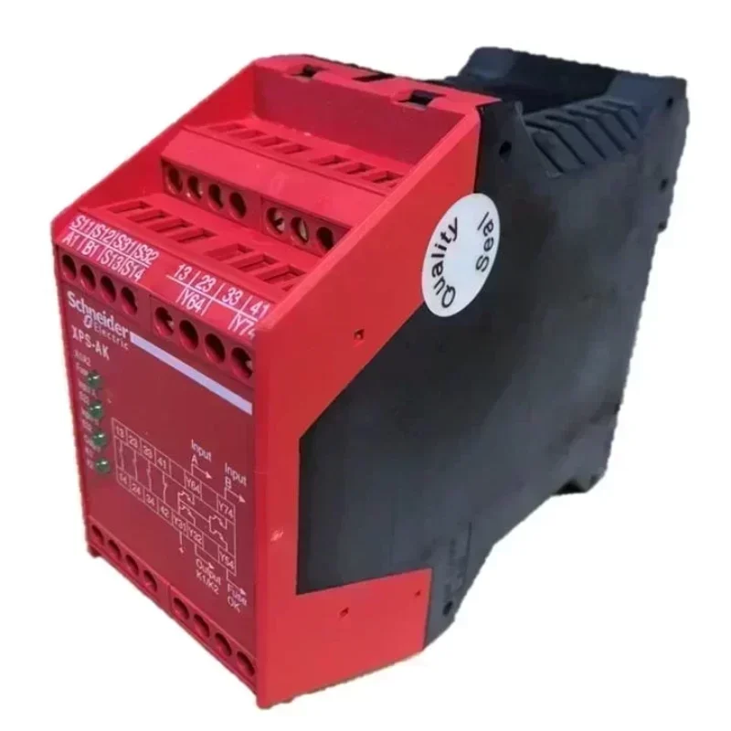 Schneider TeSys Safety Relay XPSAK311144 24 V AC/DC 12 a Sealed Protection
