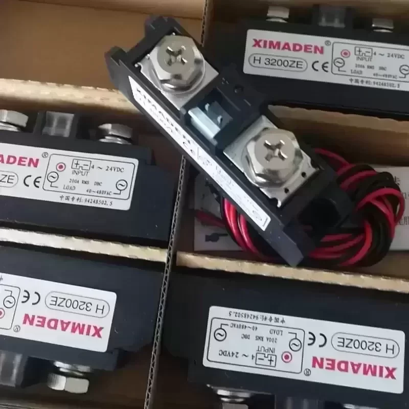 XIMADEN H3200ZE Solid State Relay 200A SSR 380V 3-32VDC Control